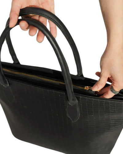 Crocodile Chic Tote Bag_BLACK